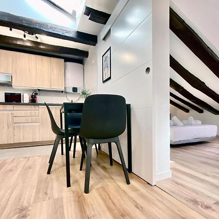 Charming Malasana Attic Madrid Bagian luar foto