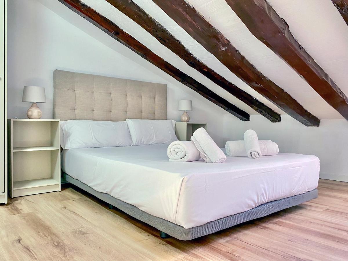 Charming Malasana Attic Madrid Bagian luar foto